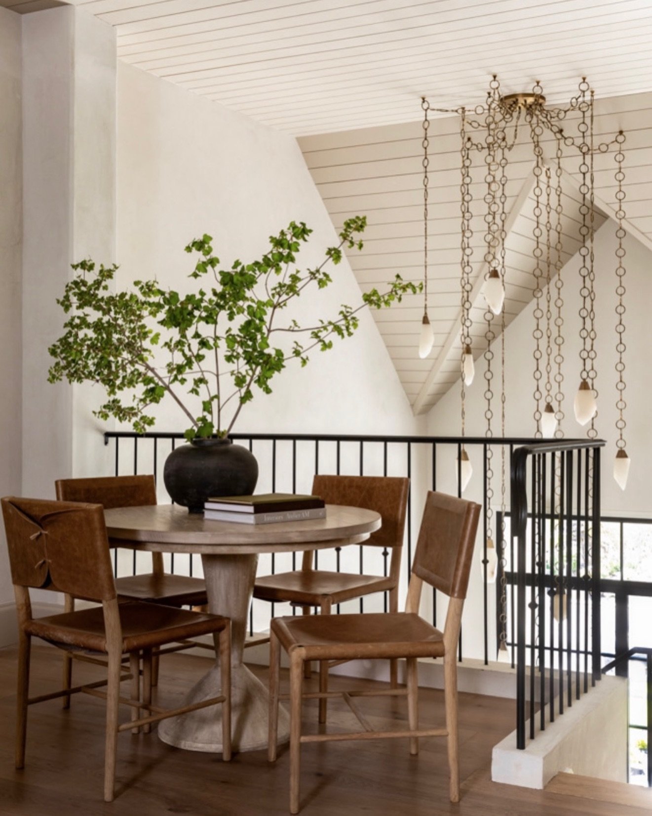 The upstairs dining nook in our #clientberkshireseuropean project 🤎

Design: @jedeinteriors 
Styling: @_jenpaul 
Builder: @sagevalleyconstruction 
Photo: @lindsay_salazar_photography