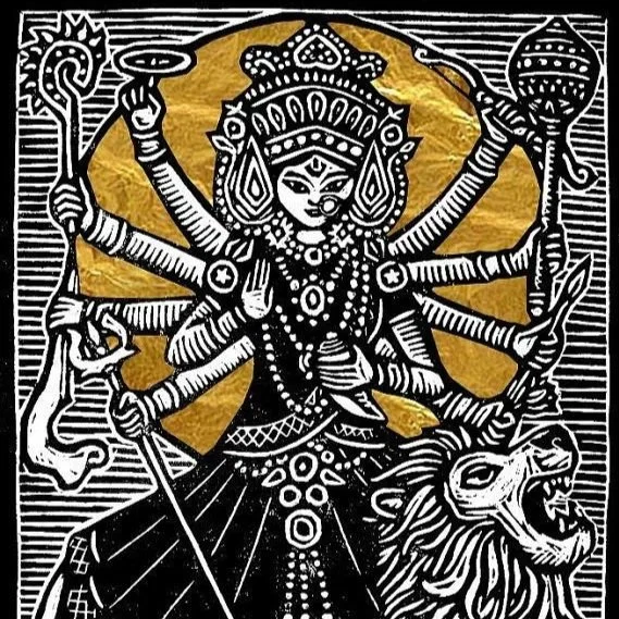 Atelier Yoga : Vibrer la pluralité du Féminin 