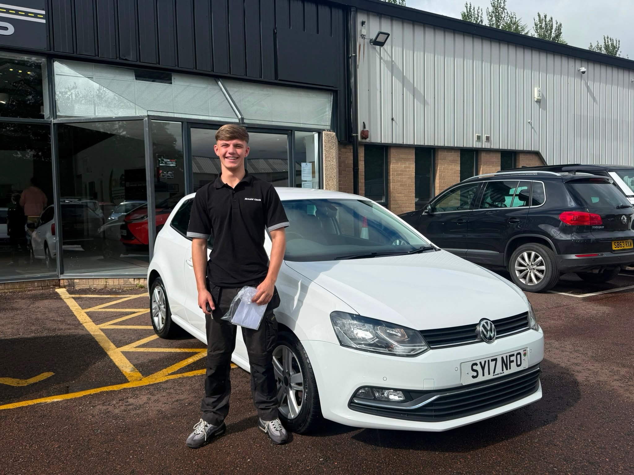 🚗 Another happy customer! 🎉

A huge congratulations to Liam on collecting his Volkswagen Polo! We hope you love every mile in your new car. Thank you for choosing CM Motor Group &ndash; it was a pleasure helping you find the perfect vehicle.

Enjoy