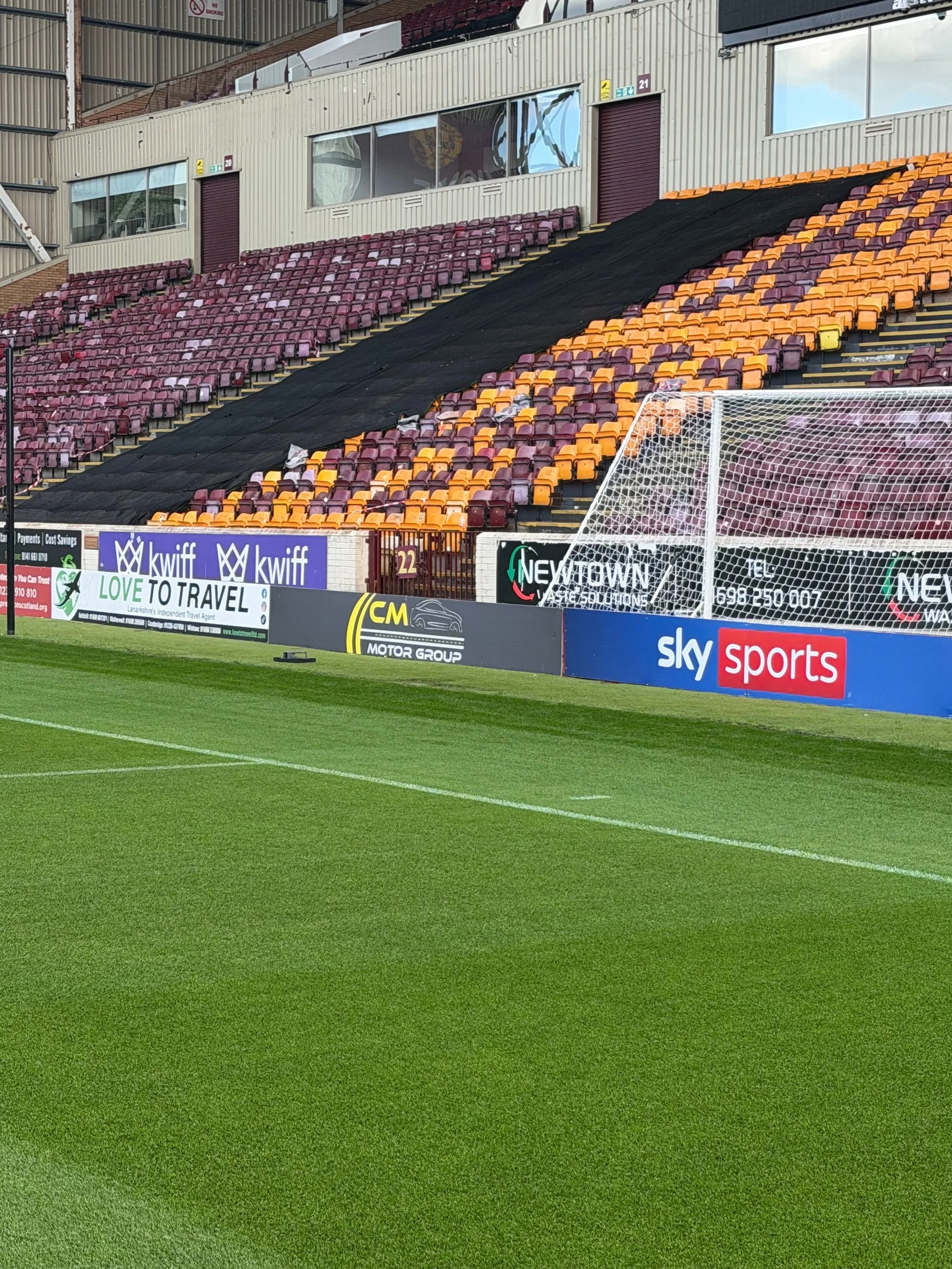 We&rsquo;re delighted to have CM Motor Group pitch-side at Motherwell Football Club! ⚽️ @motherwellfc 

As a local business, we&rsquo;re proud to support our community and be part of the action at Fir Park. 🙌

Keep an eye out for our board the next 