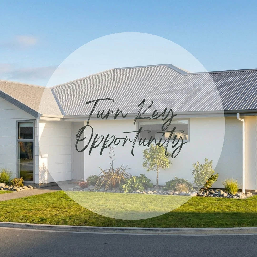 🏡 Turnkey Family Home &ndash; 26 Greenway Crescent, Richmond

Positioned on a sunny corner section in the established Patons Rise, this brand-new home is just minutes from central Richmond. Designed with family living in mind, it features:

✨ Open-p