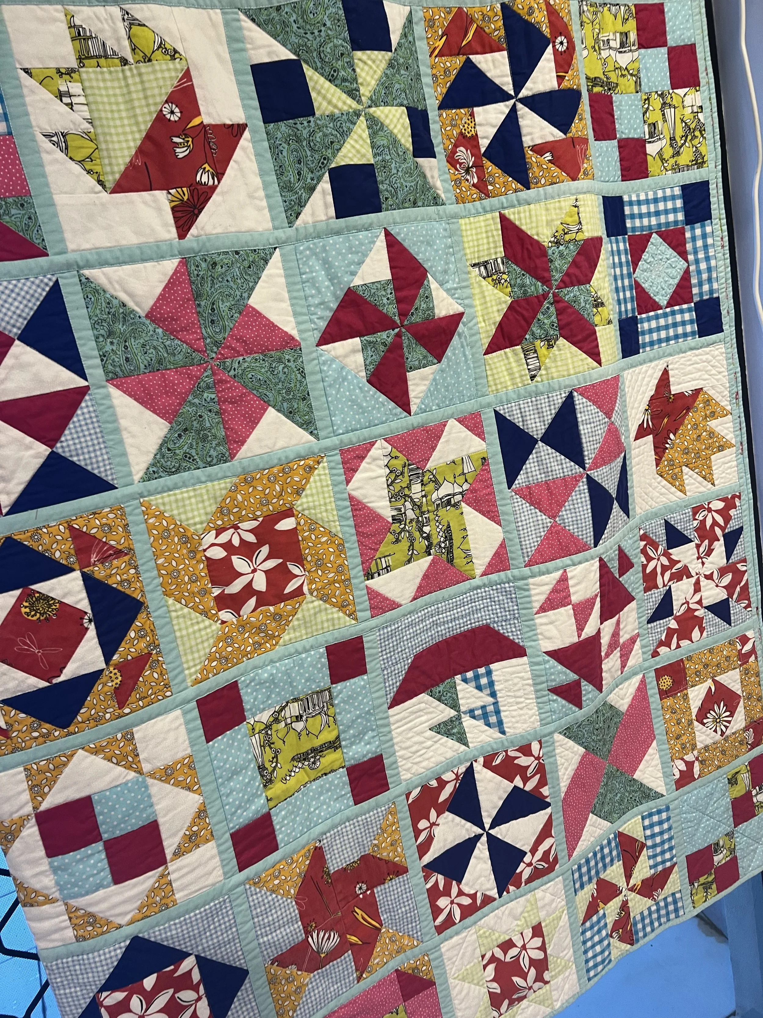 Sampler Quilt with pre-cut templates