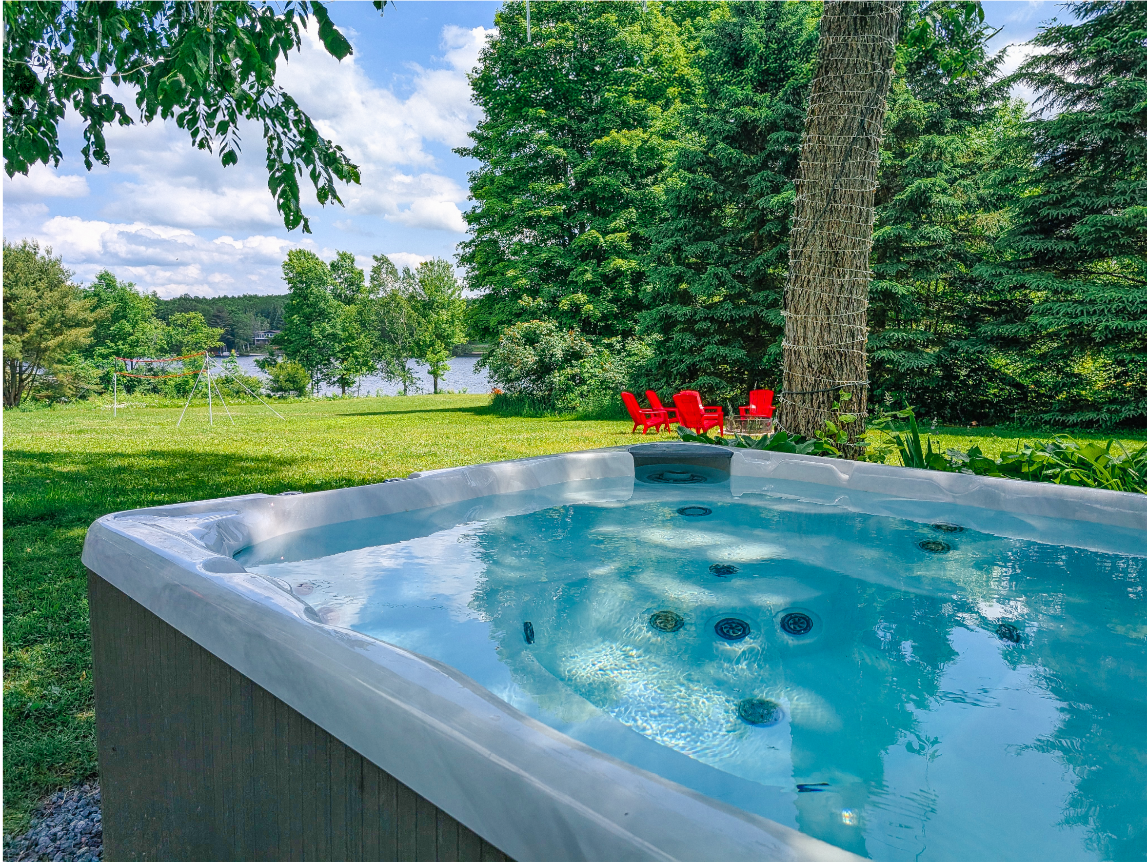 kush hot tub summer4.png