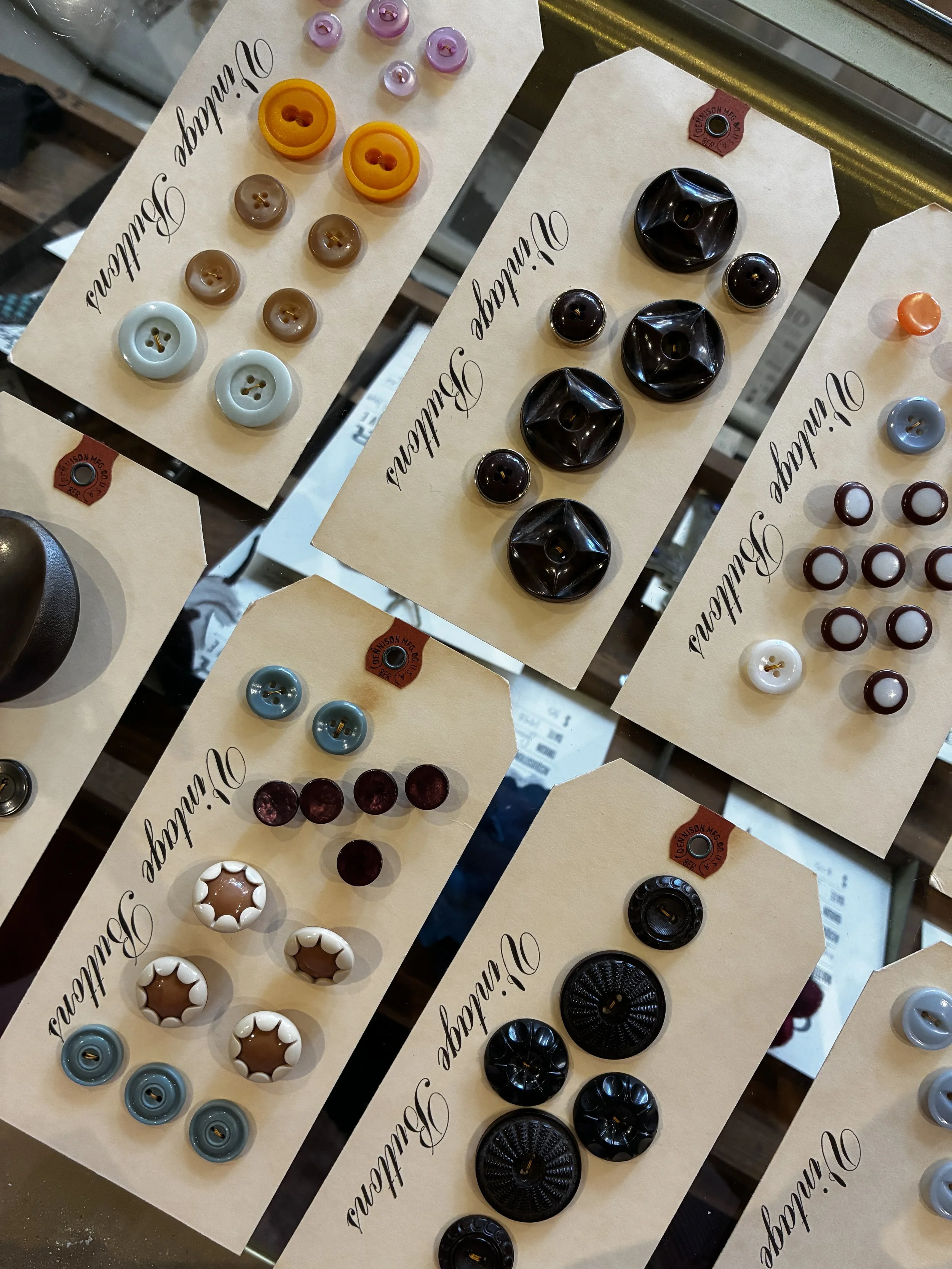 VINTAGE MARKET: MAKING MATERIALS + ART SUPPLIES
