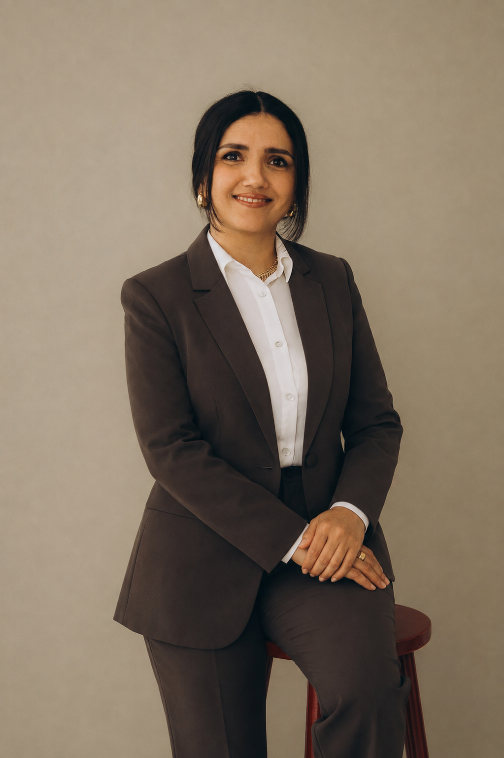 Roe, founder of Roe Beauty Studio and permanent makeup artist specializing in natural eyebrow enhancement  in Lincoln, Nebraska