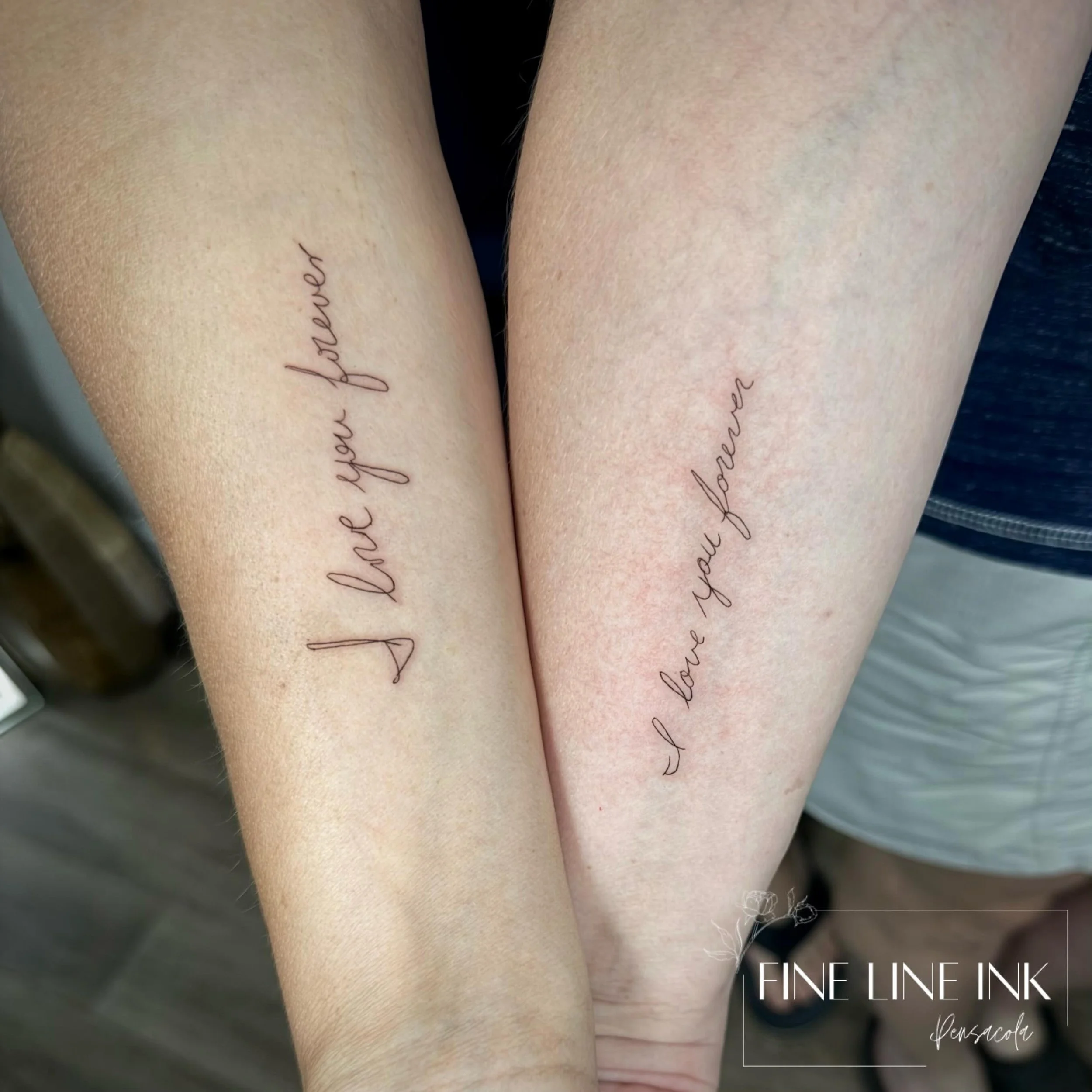 A round up of some smaller pieces lately ✨

#finelinetattoo#tinytattoo#pensacolatattoo#finelinetattoopensacola