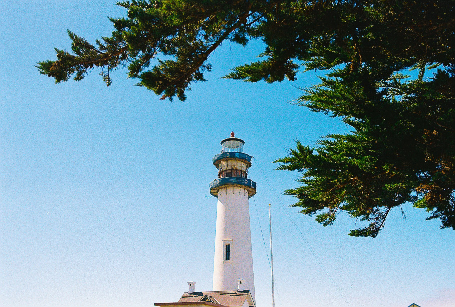 R1-07247-025A.jpg