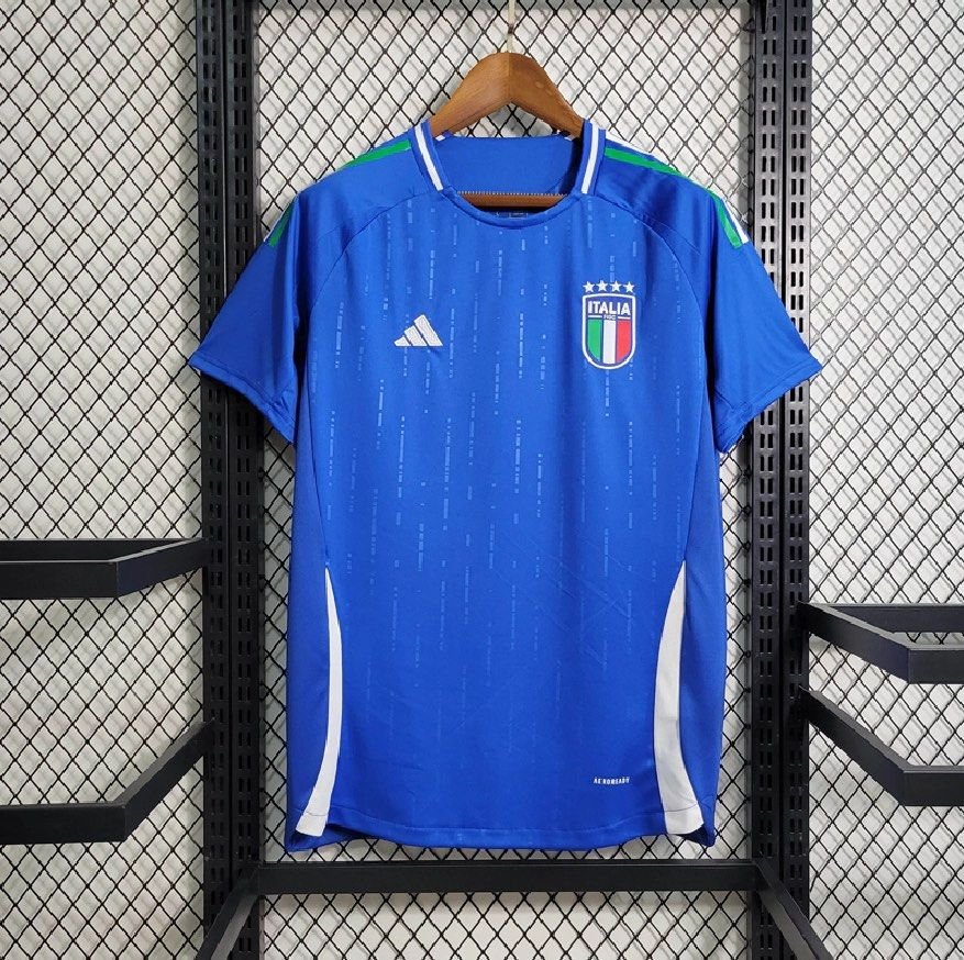 Italy jersey 2024.jpeg