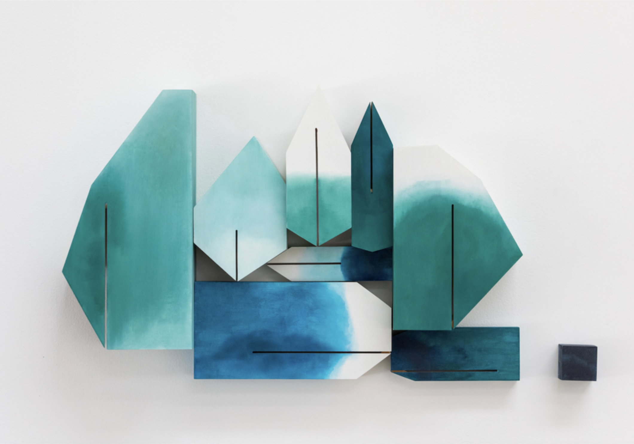 Yeil Kim —— Mountains or Sea