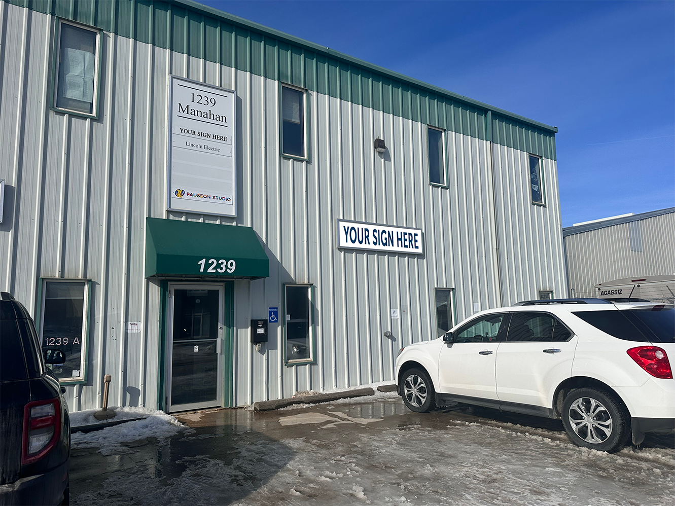 1239 Manahan Avenue, Winnipeg, MB