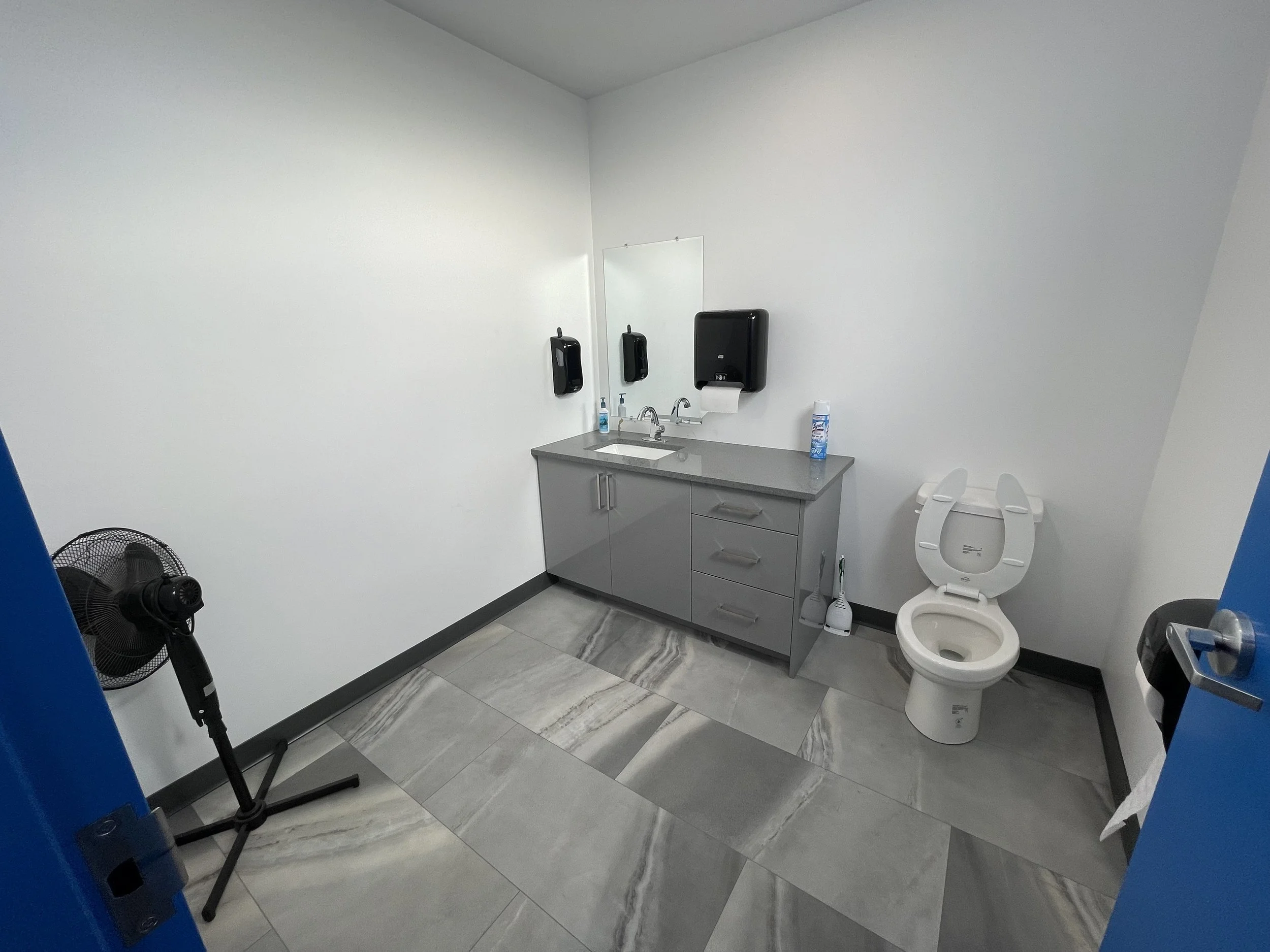 Photo 2023-10-24, 2 40 24 PM.jpg