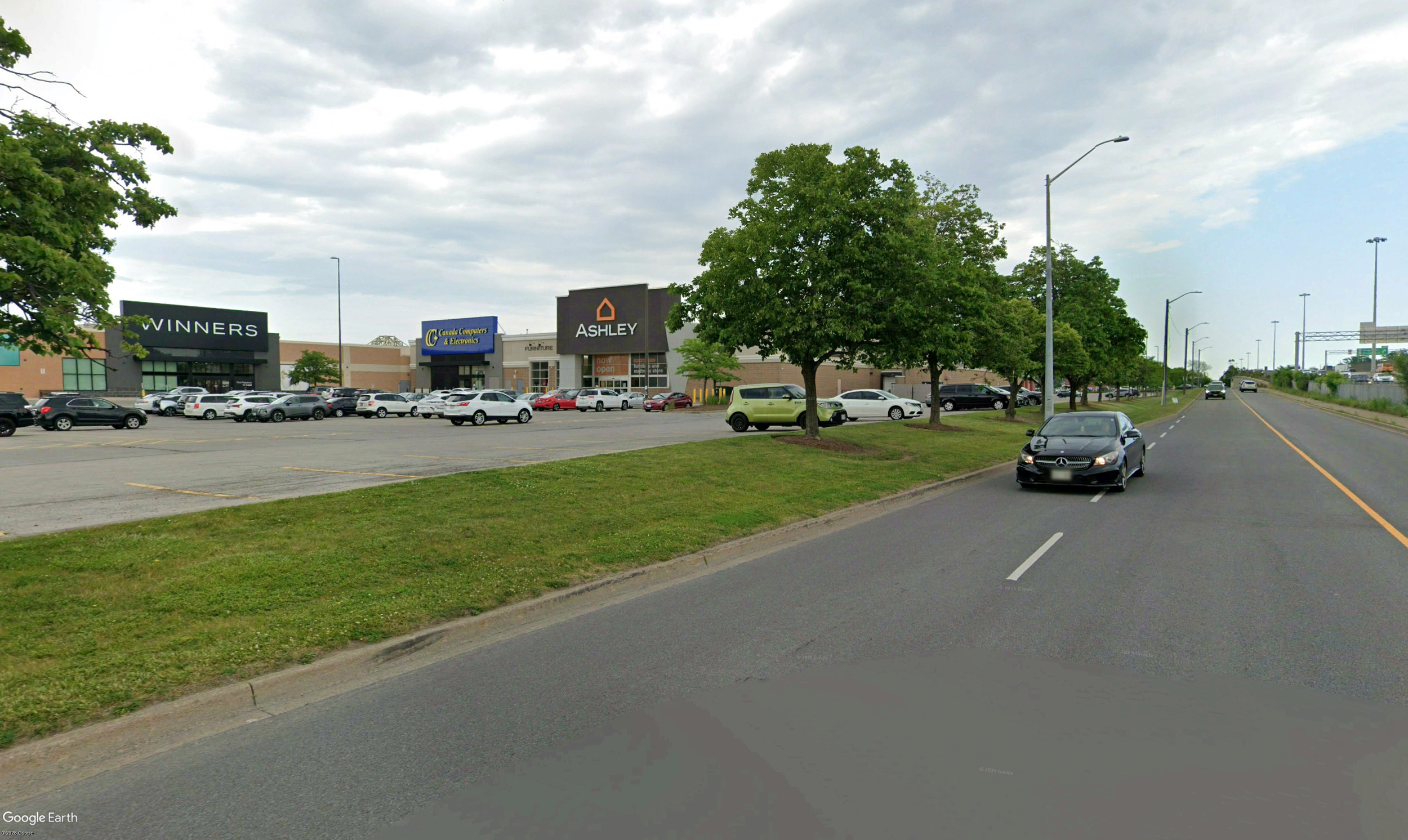 285 Geneva Street - Street View 2 - edit.png