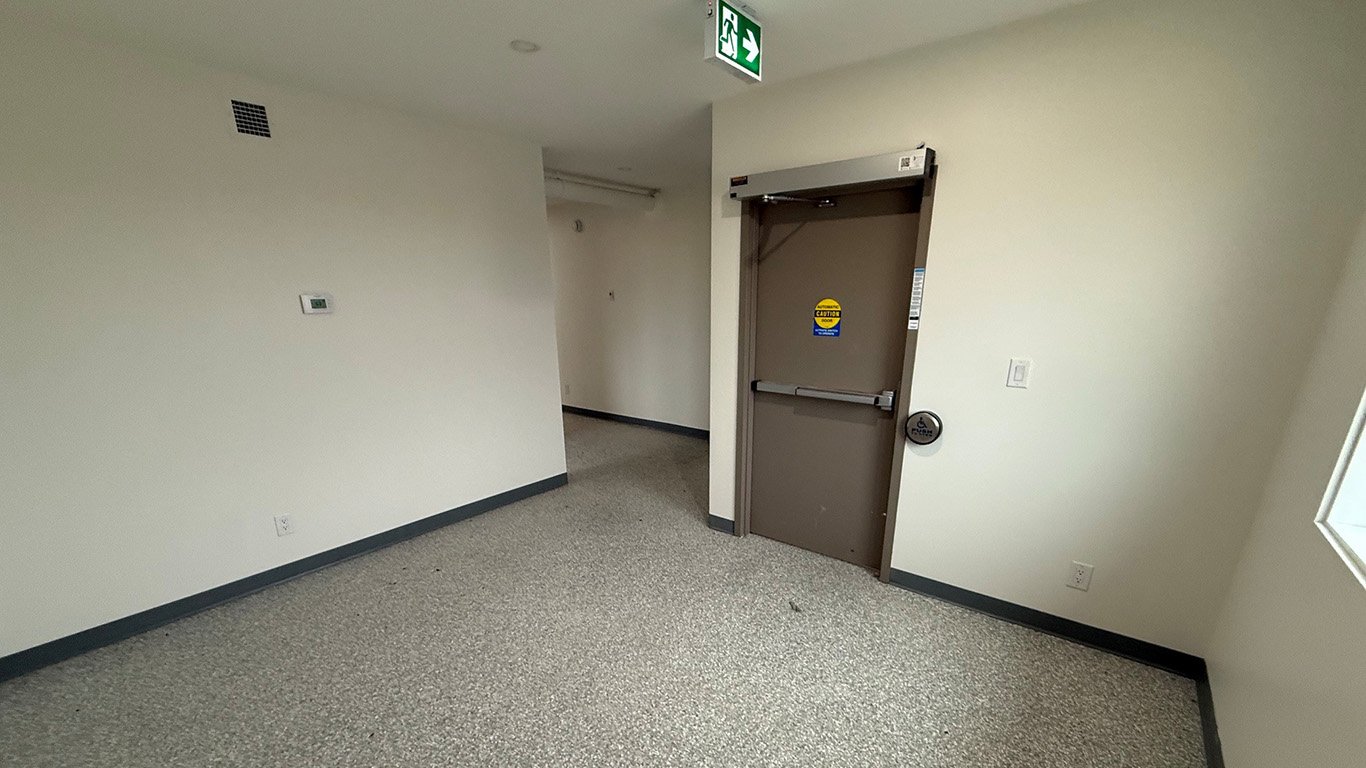 119 Froese Cres 6.jpg