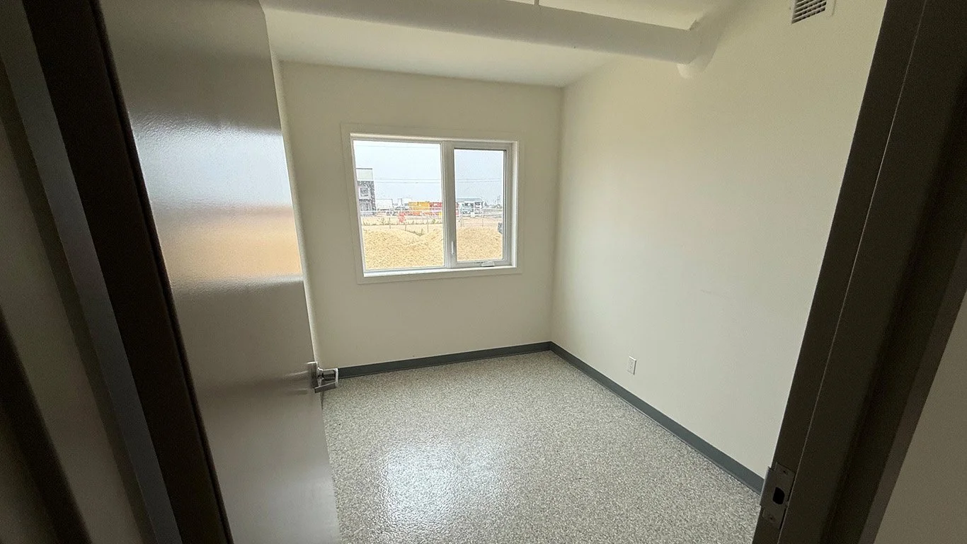 119 Froese Cres 8.jpg