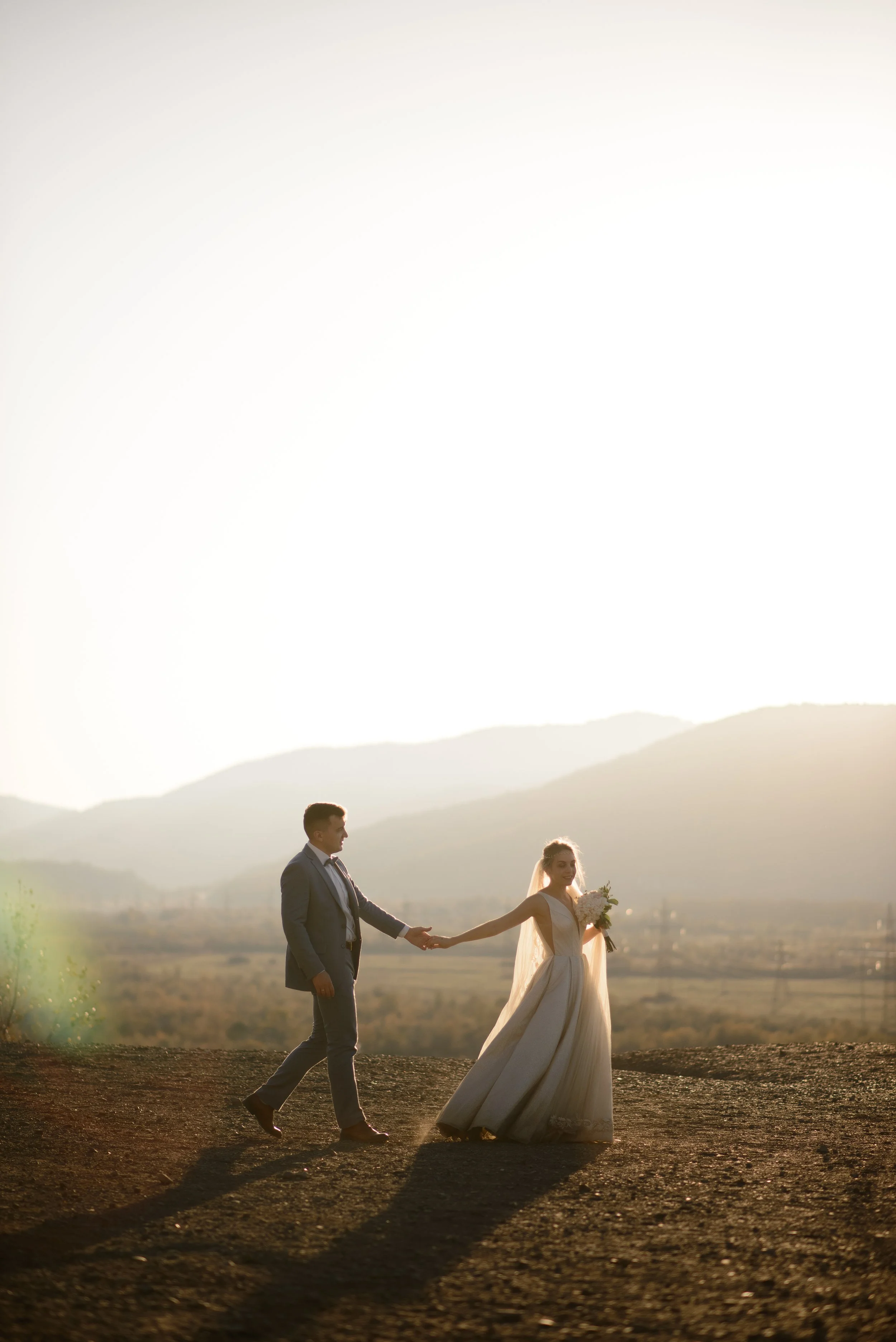 vecteezy_wedding-photo-session-of-the-bride-and-groom-in-the_6918827.jpg