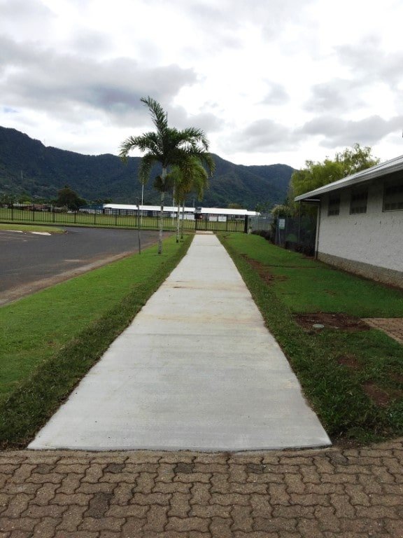 Woree Aquatic Centre new path-min.jpg