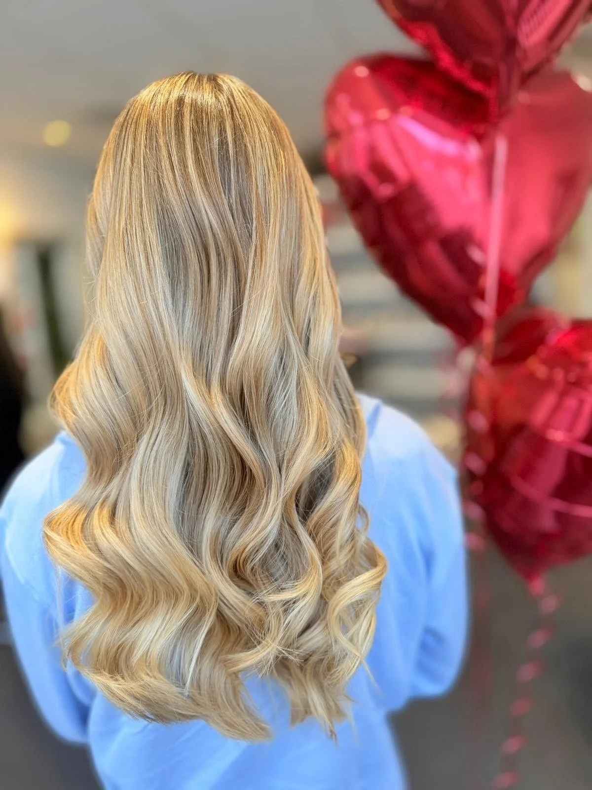 Love was in the &lsquo;hair&rsquo; this Valentine&rsquo;s inside the Tag Hair Salon, including this beautiful balayage refresh, finished with beachy waves for such a natural  look... 💫

#BalayageRefresh #HairColouring #BlondeHair #BeautifulHair