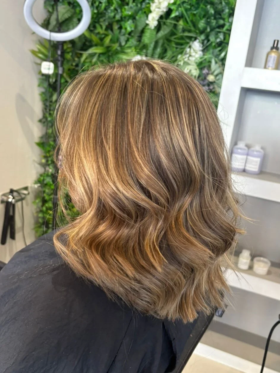 Nothing like a post-baby glow-up!

Putting the bounce back into a new mumma&rsquo;s hair 🙂

#NewMumTreat #HairRefresh #MumHairGoals