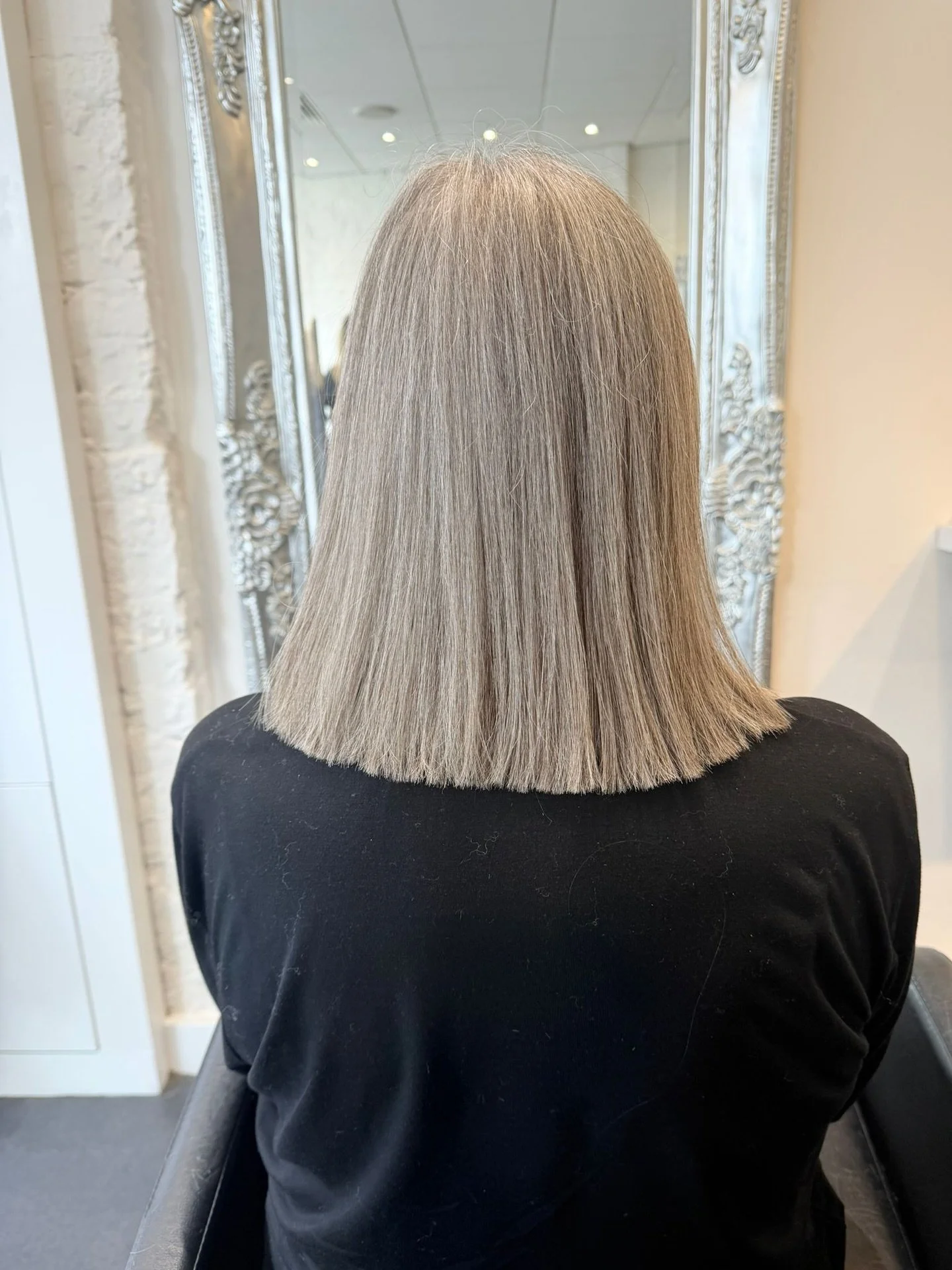 Short, sharp, and shining ✨
Step into the new season feeling your absolute best 💖
Book your appointment now and let&rsquo;s make your spring glow-up happen 🌷
#taghair #hairsalon #bexleyvillage #transformation