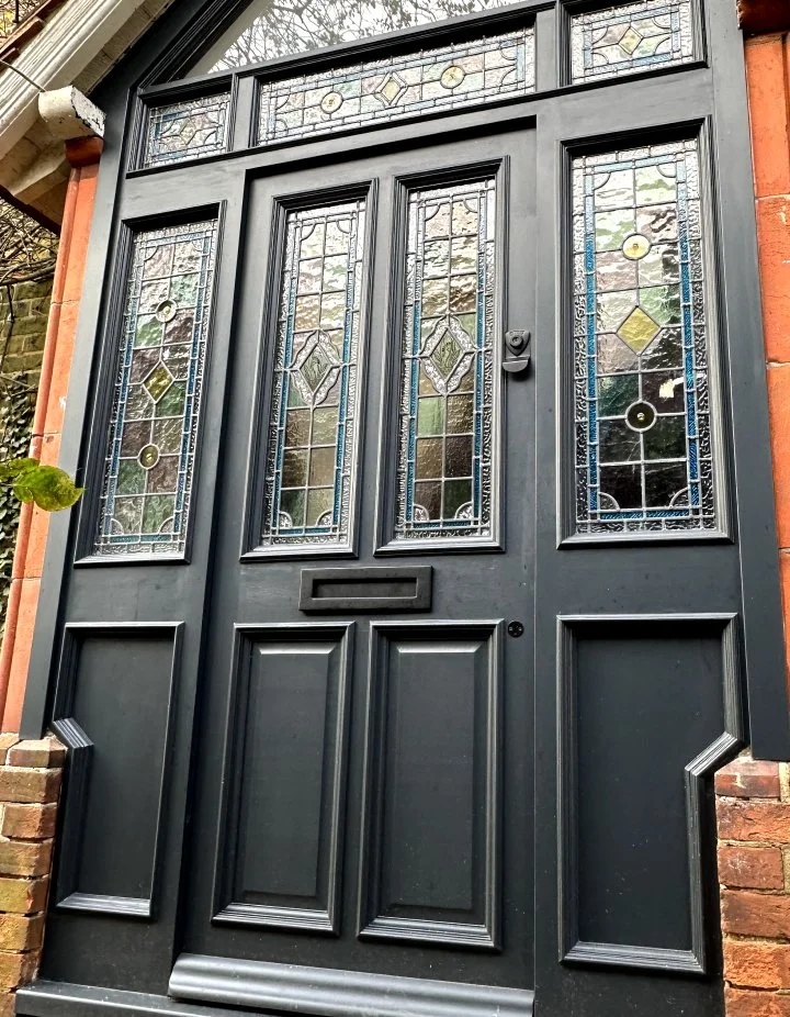 ash-victorian-style-front-door-close.jpg