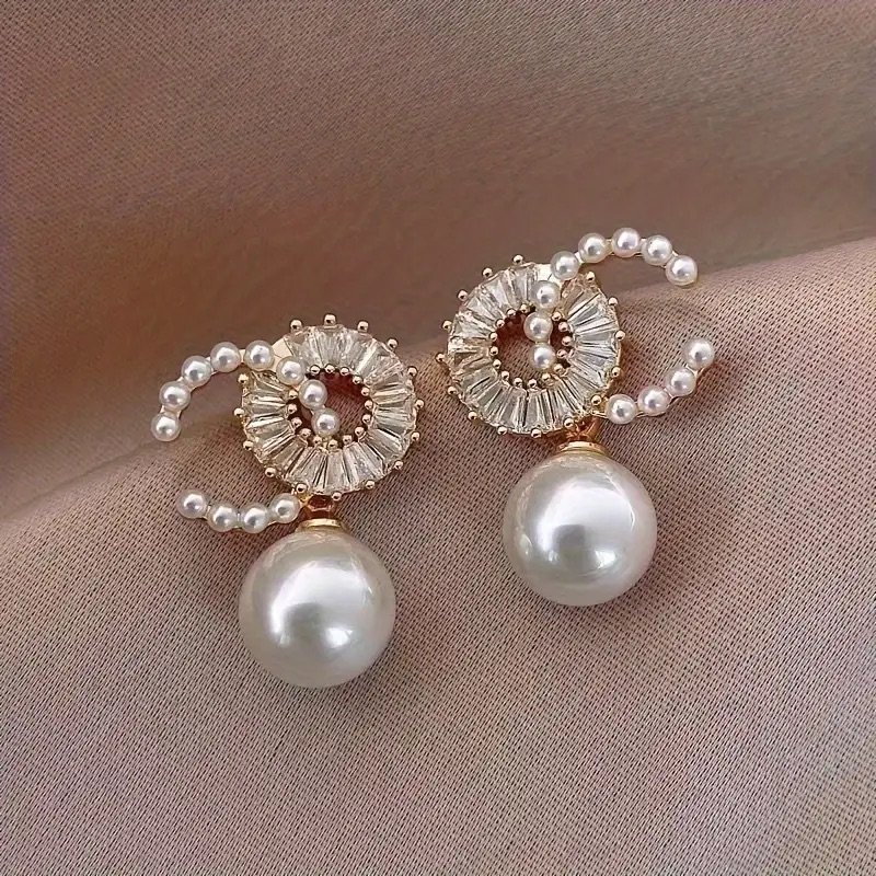 Pearl earings