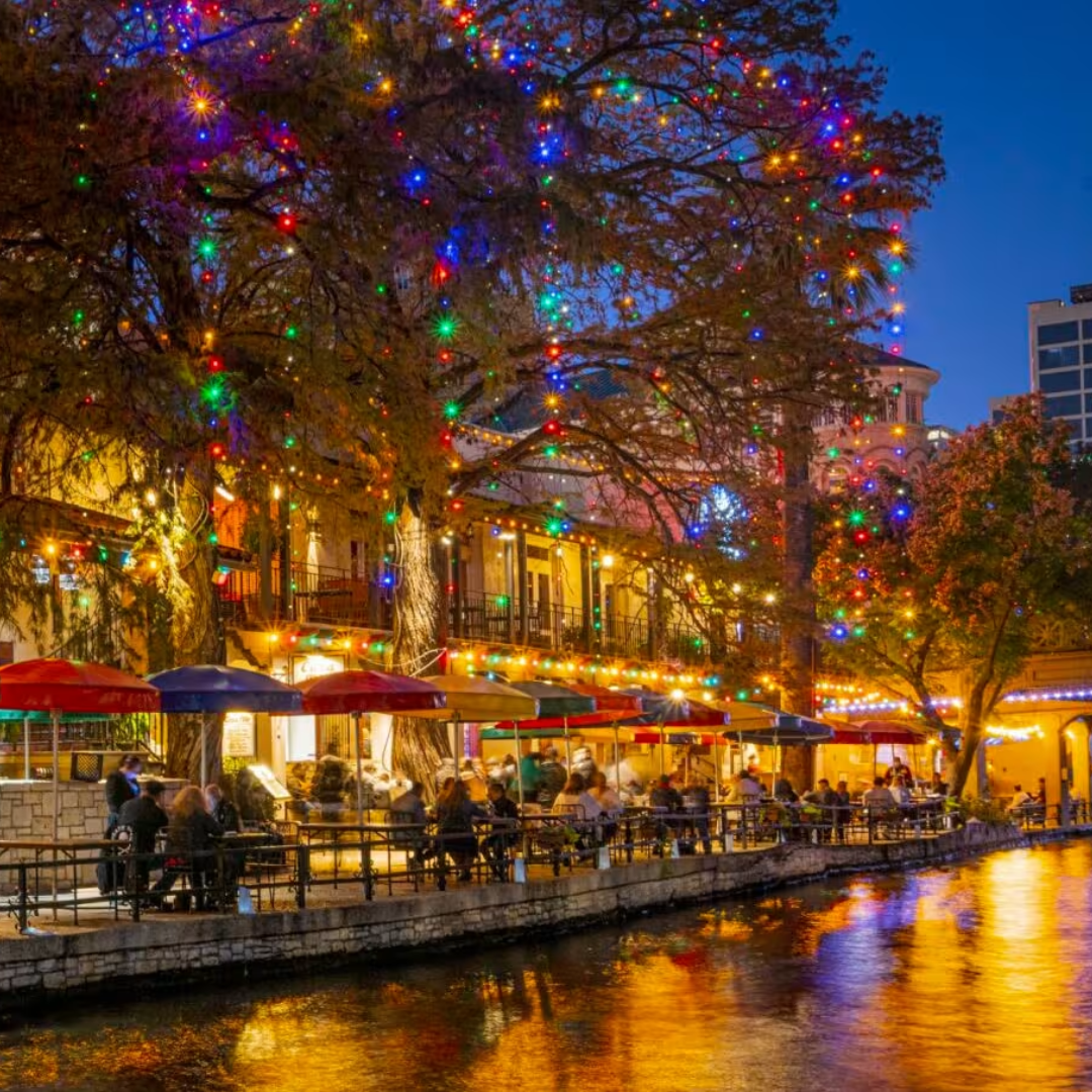 Night Hike – San Antonio River Walk