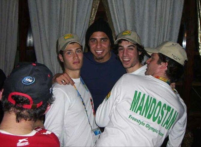 David Trezeguet having fun with mandostan athletes