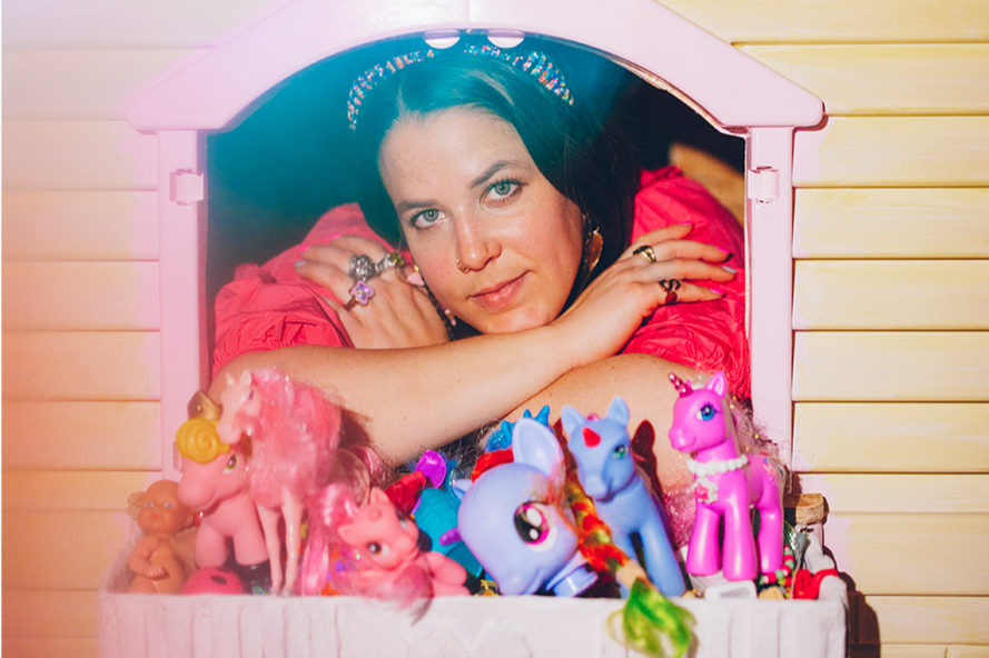 Mein sehnlichster Wunsch ist es, eine Hausfrau zu sein…