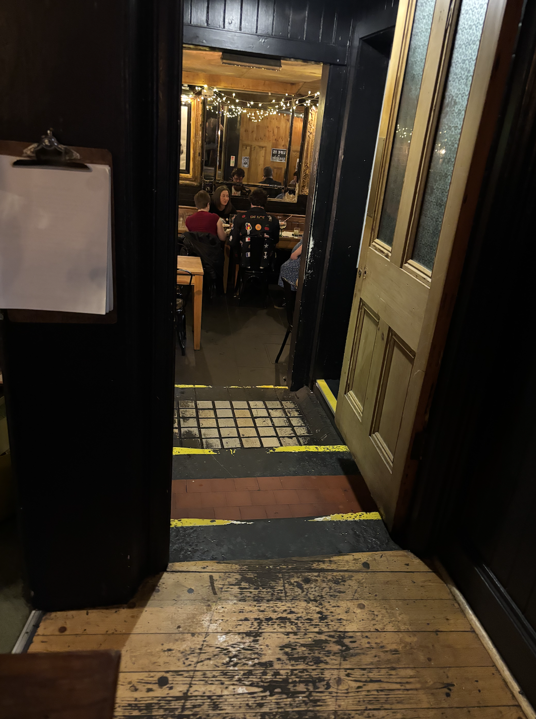 The Fat Pig- inside steps down to venue