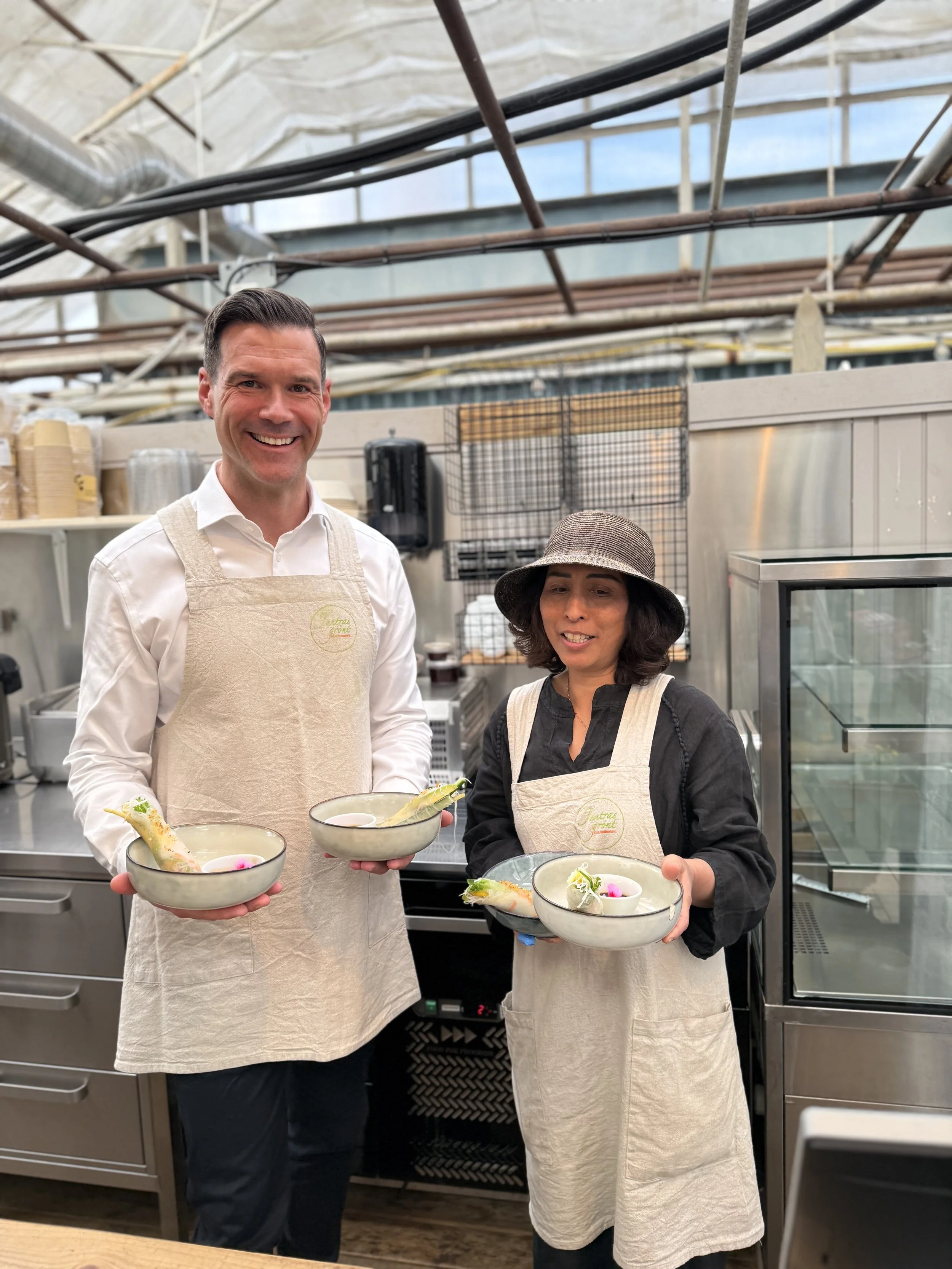 Migrationsministern på besök hos Juntra