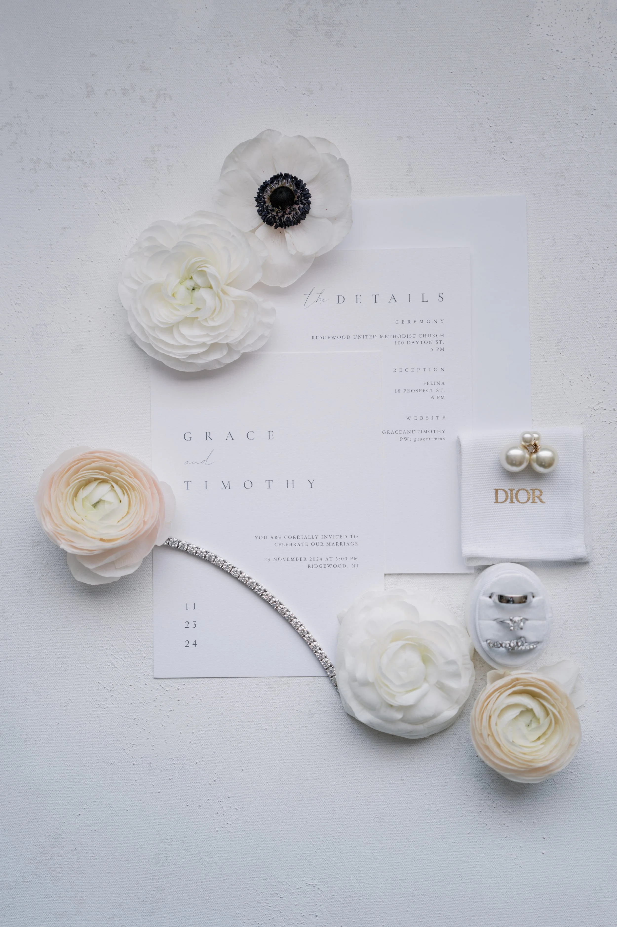 A_11_23_24 Grace  Tim J1021918.jpg