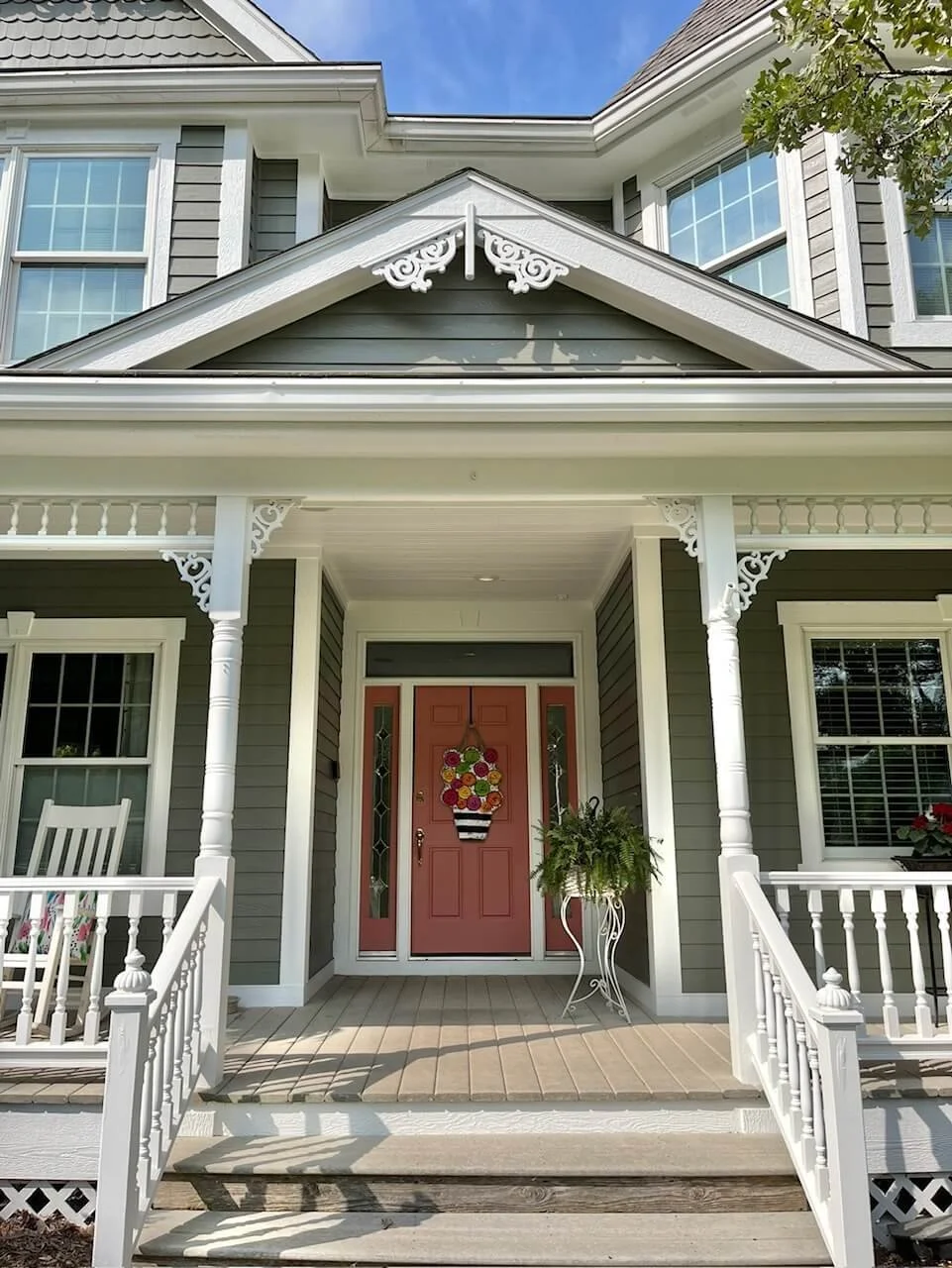 Front-porch_Des-Moines-Interior-Designer_Stacey-McDonald.jpg