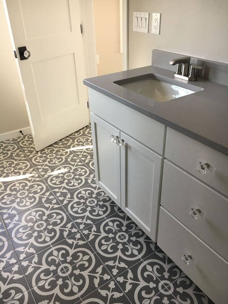 Gray-Patterned-Floor-Tile_Des-Moines-Interior-Designer_Stacey-McDonald.jpeg
