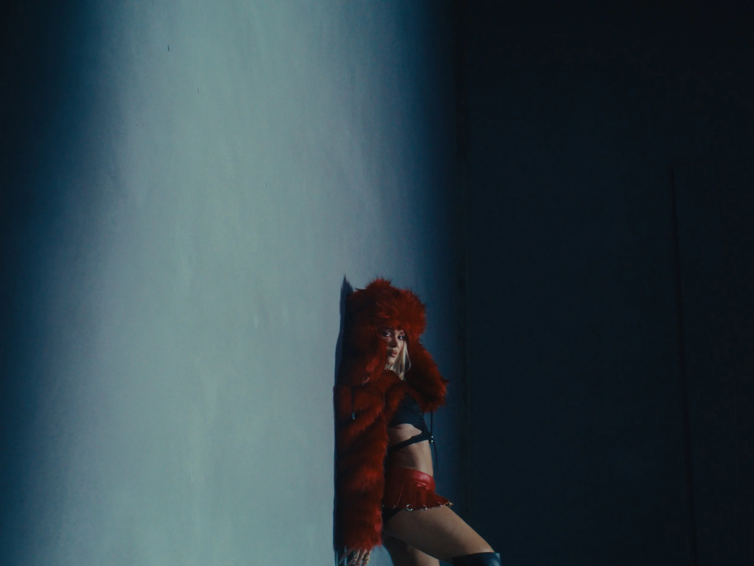 03_26 - Era Istrefi Stills_1.89.1.jpg