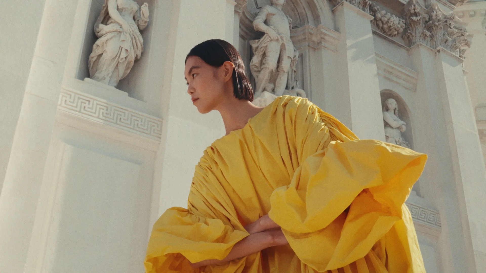 Vogue_PH_Stills_1.81.1.jpg