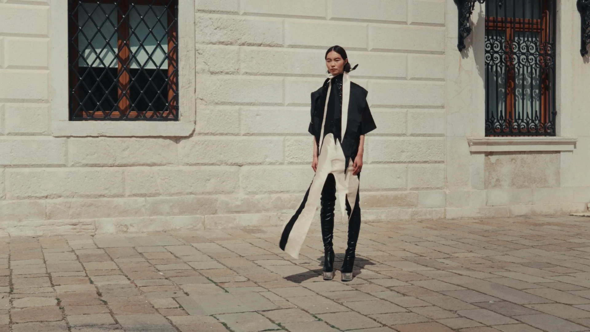 Vogue_PH_Stills_1.52.1.jpg