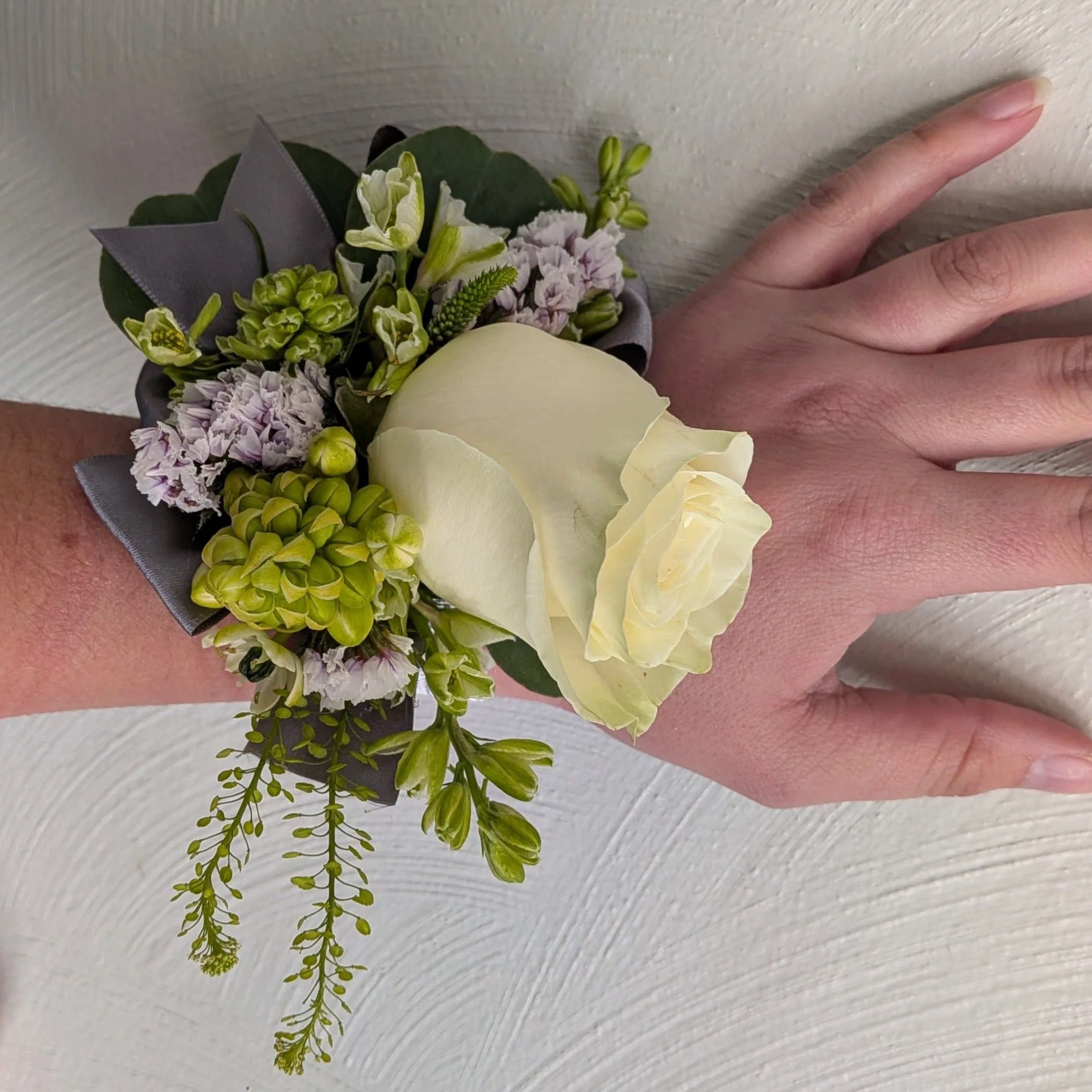 The "Center Stage" Corsage