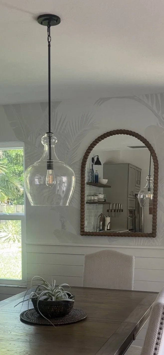 Palm tree Wallpaper from Olive Et Oriel