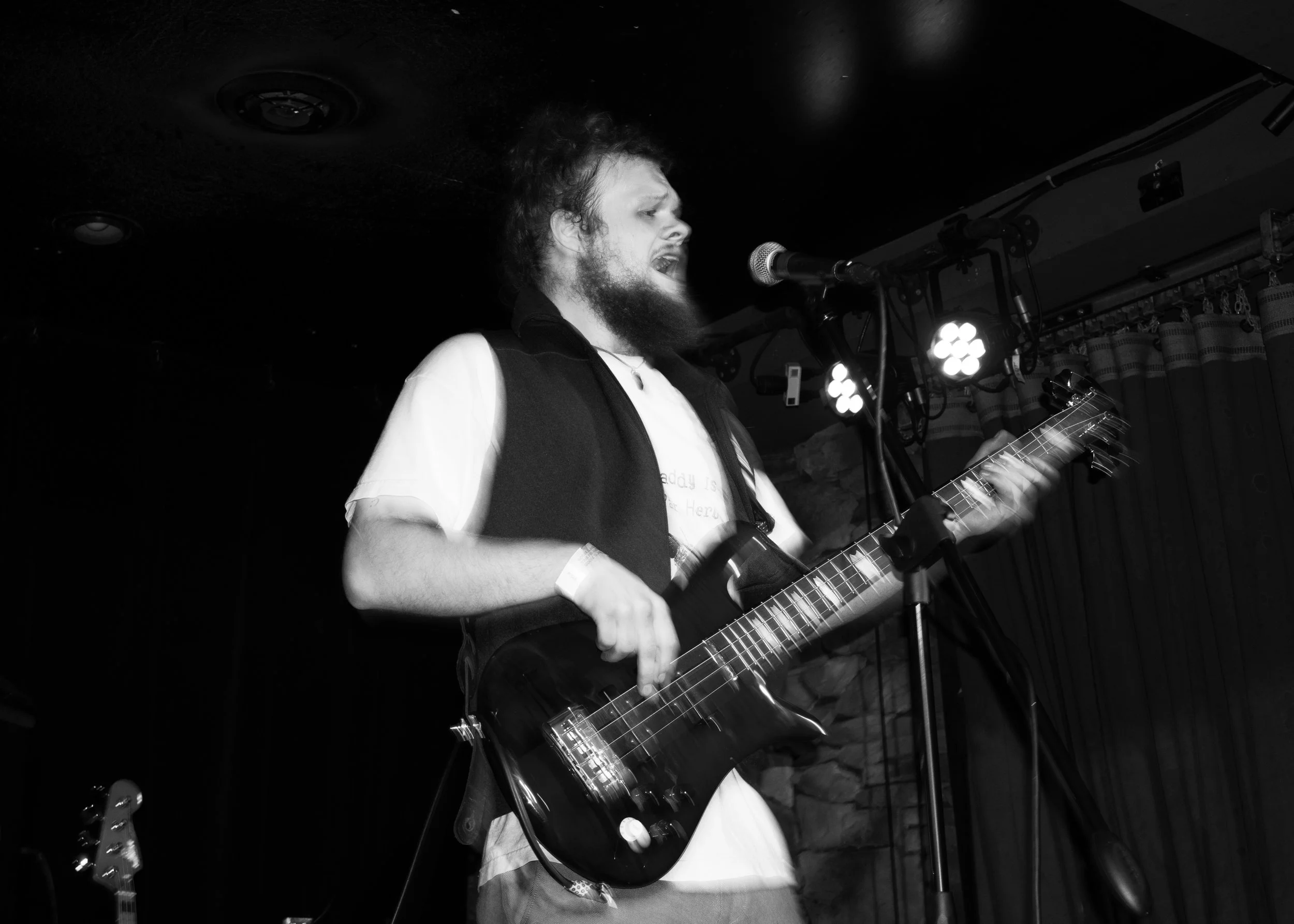 _MG_4598bw.jpg