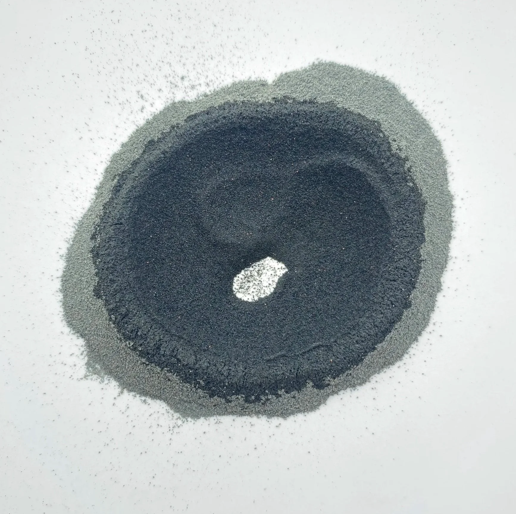 Ground+Pigment+07.jpg