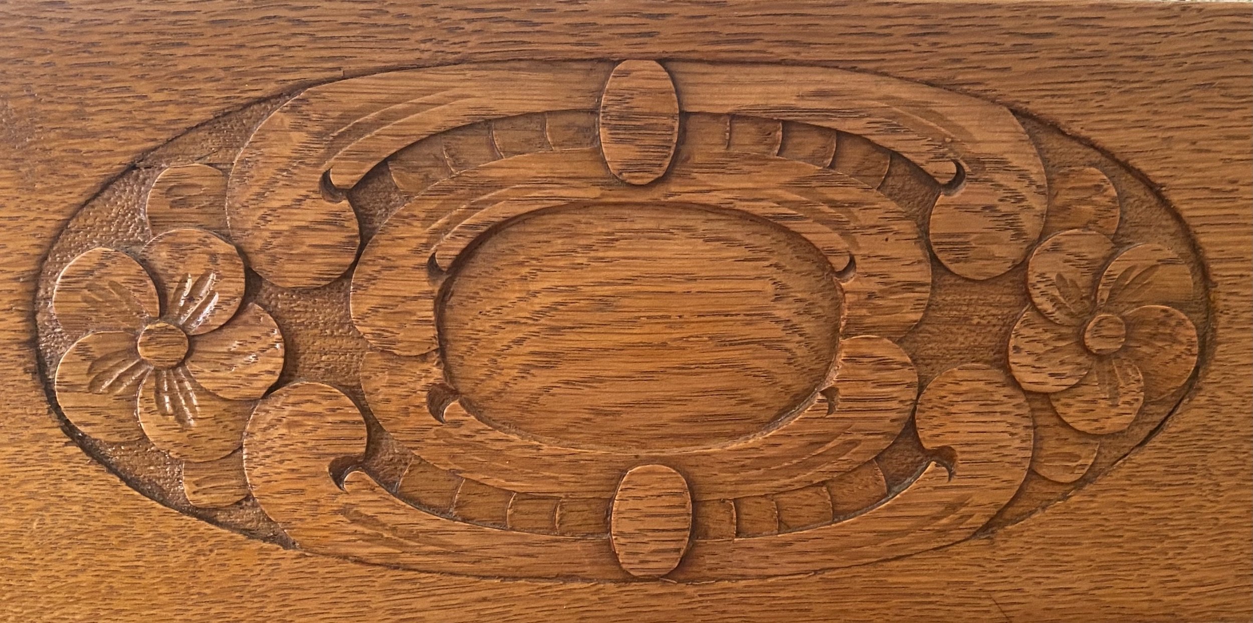 Bed Carving.jpeg