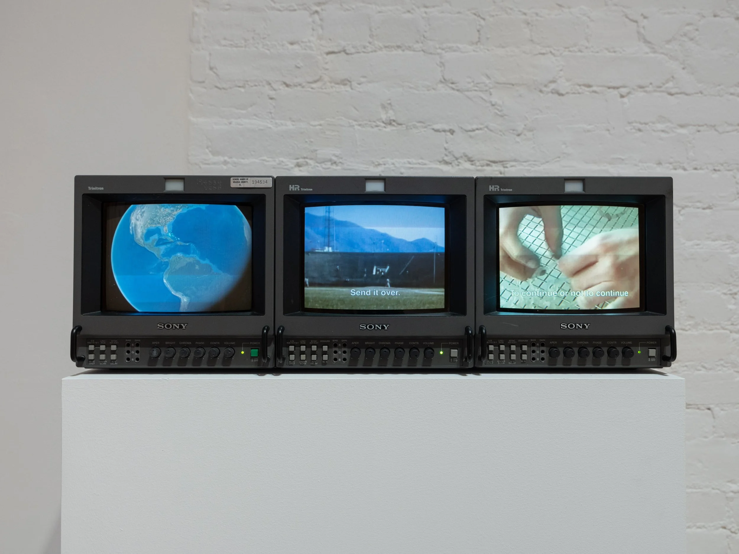 Impressions of Archeology with Alejandro and Felipe, The Invention of Time, and To Pause of not to Pause with Miranda
and Sebastián at Greater New York exhibition at MoMA Ps 1