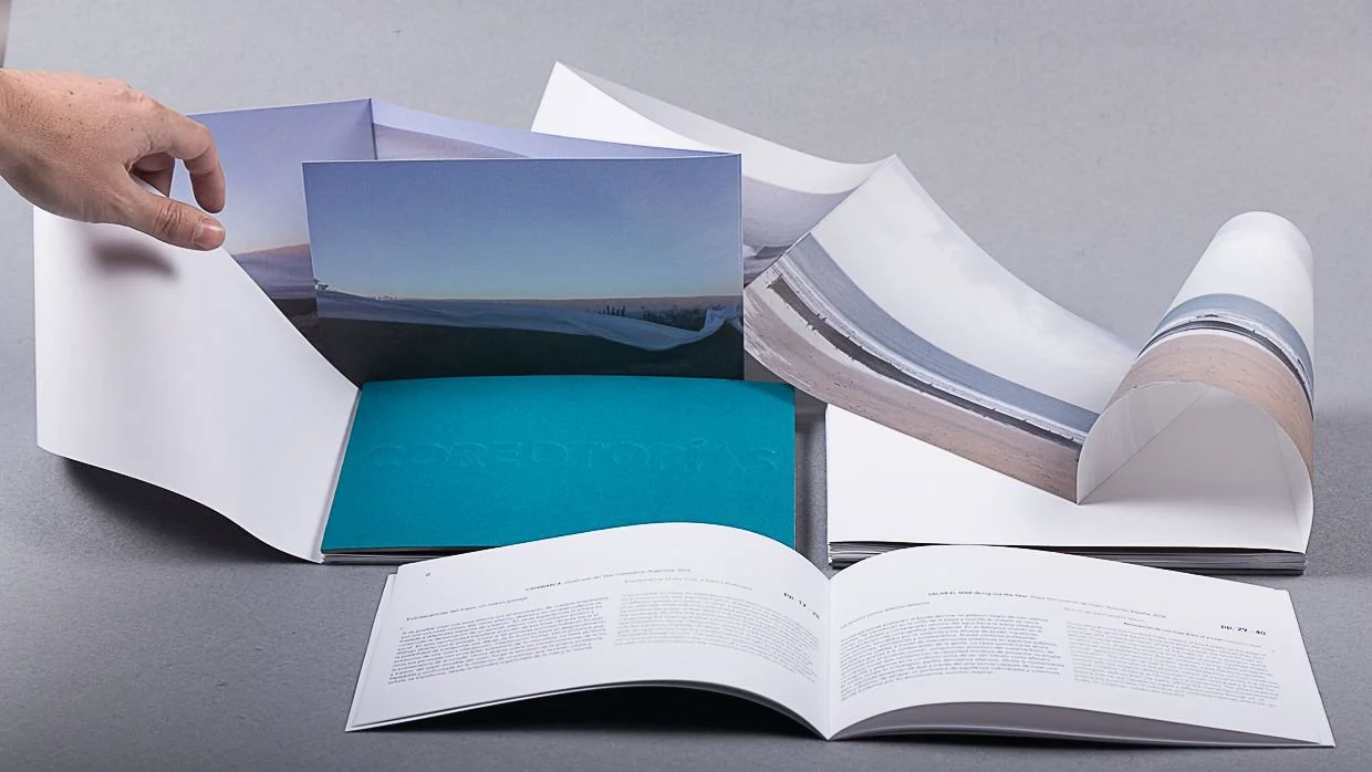 Coreotopias, Artist Book, Impression offset // 15 x 22,5 cm