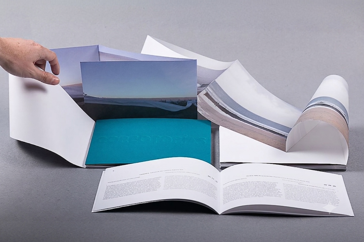 Coreotopias, Impression offset // Artist Book // 15 x 22,5 cm  250 editions
