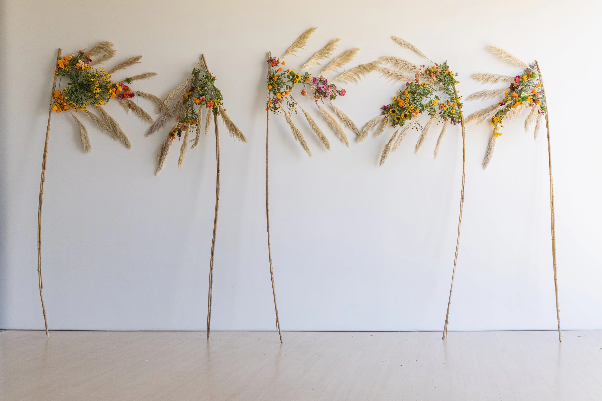 Tierras Libres. Sculpture. Flowers, Bamboo, Dimensiones variables. Oklahoma Contemporary Art Center. 2026. 