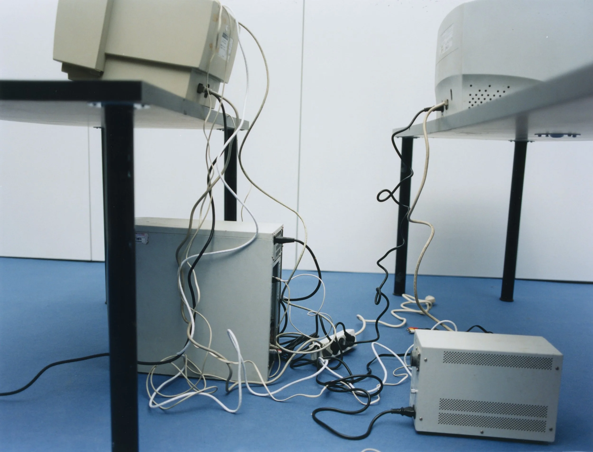 Mechanics of a Female Body II, 2025 // Hahnemühle Photo RAG Pearl 320 gr // 55 x 41 cm, Edition 1/7