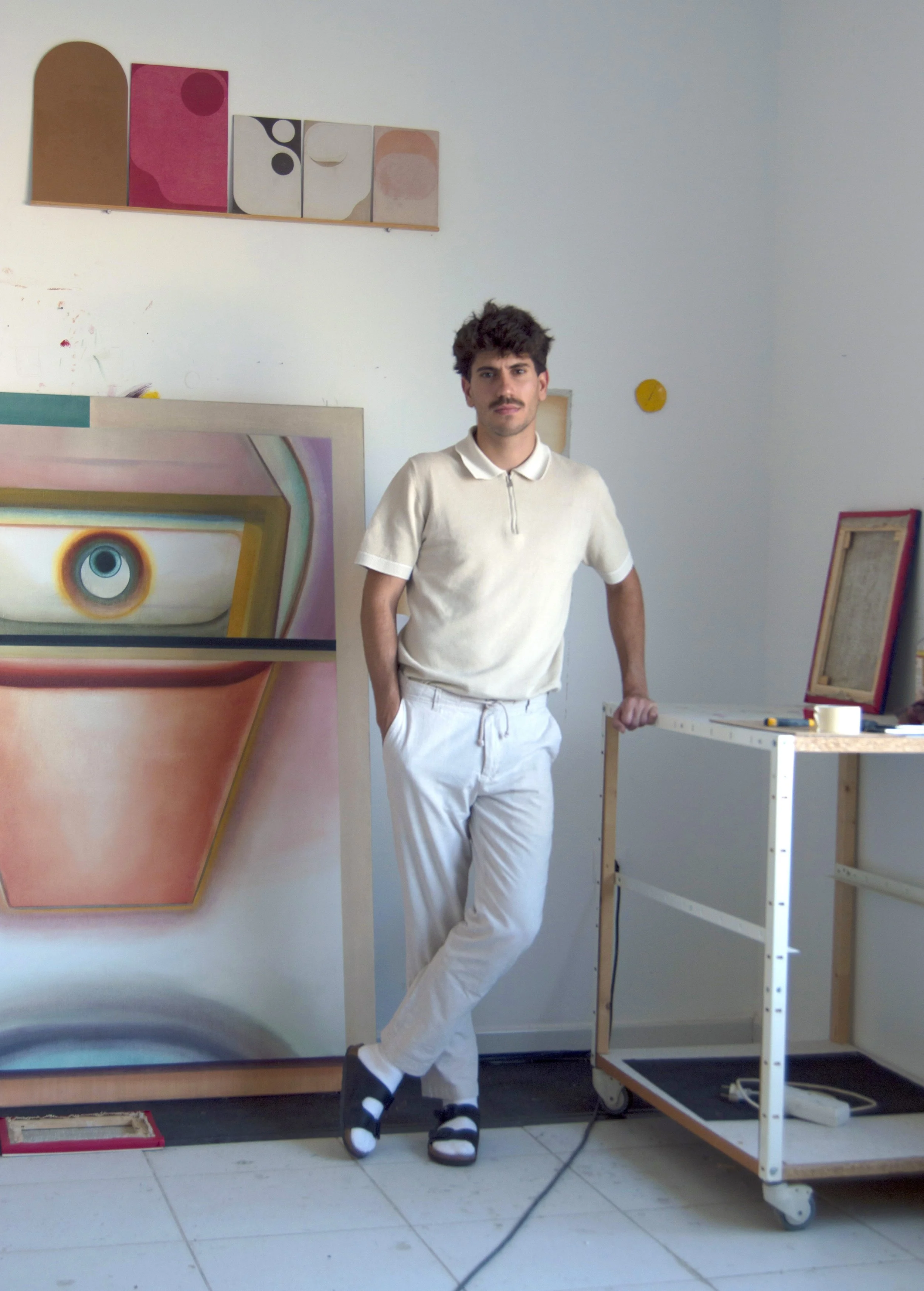 Foto_Estudio_Victor_Gonzalez.jpg