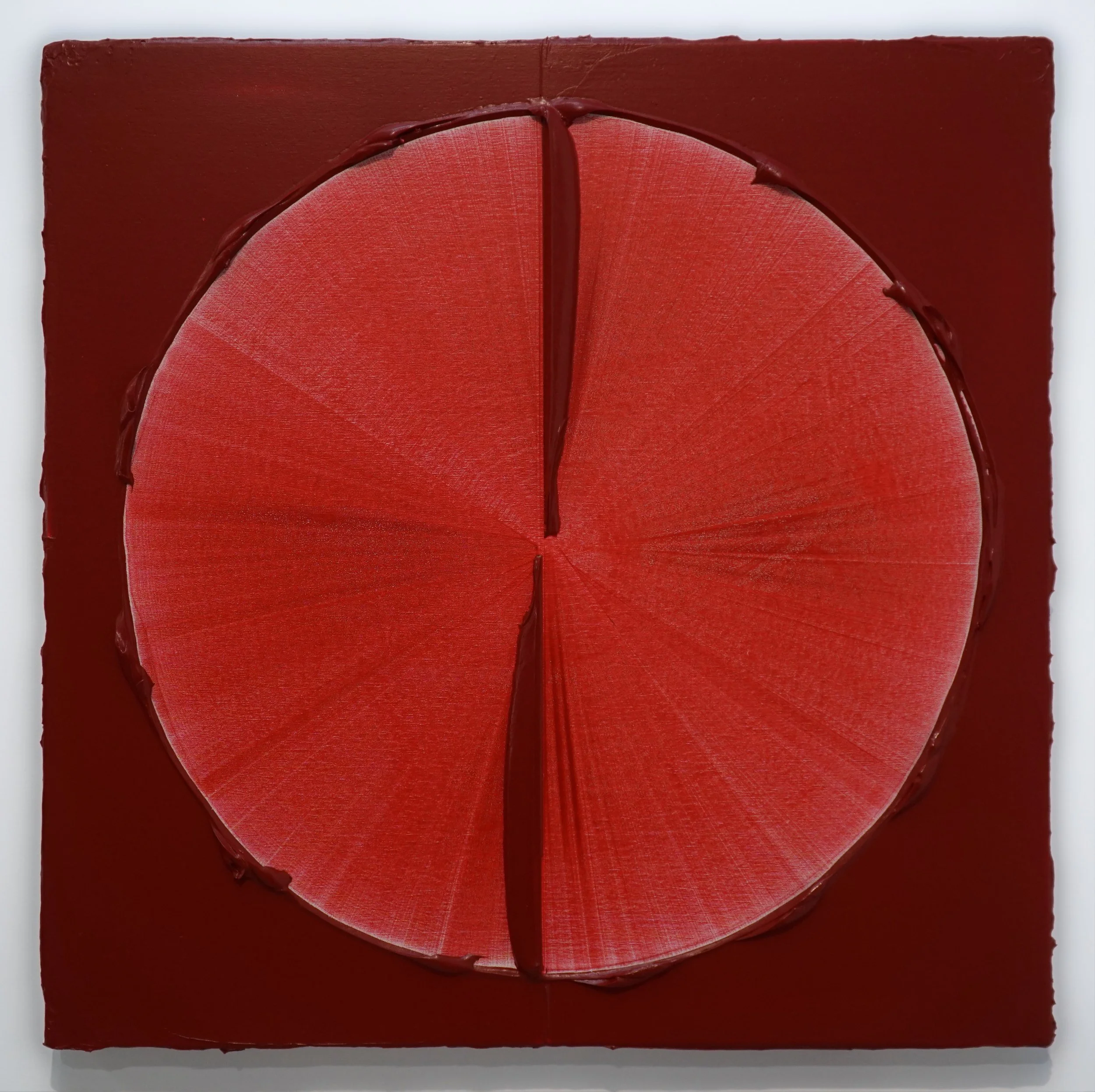 TOTALIDAD, 2026// Acrylic on canvas// 70 x 70 cm