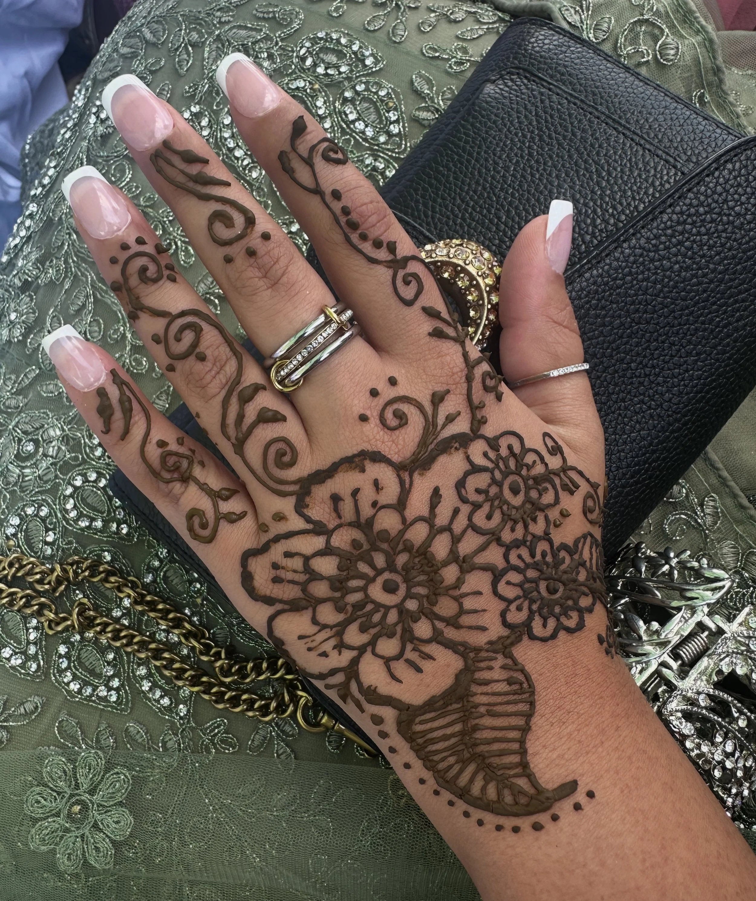 E4DC07E6-F464-4B6A-B894-7F67D1B3180F 2.JPG