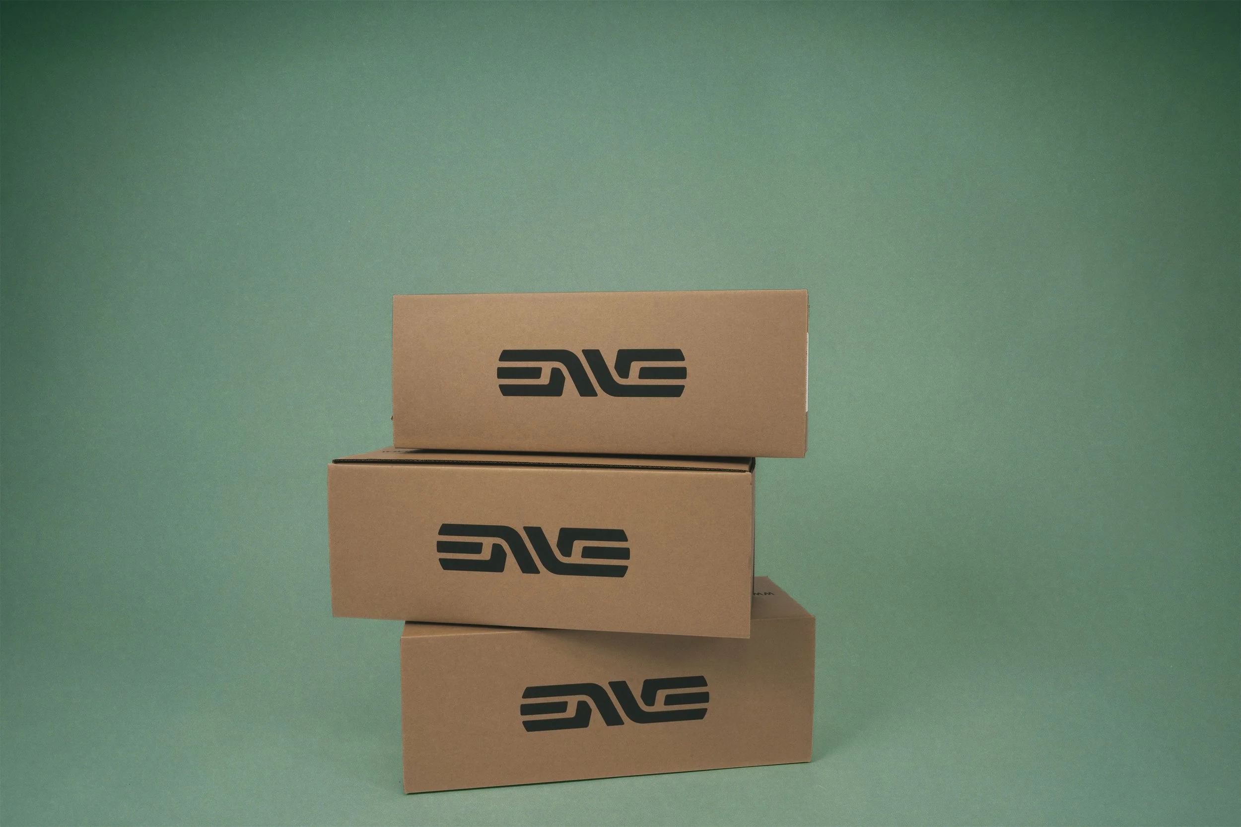 ENVE_HolidayGiftGuideStudio_-4900.jpg